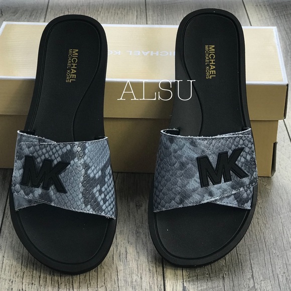 michael kors palmer slide